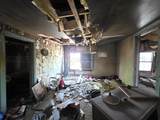 1030 Clark St - Photo 5