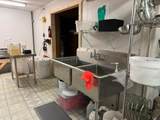 832 Cuyler St - Photo 8