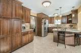 2604 Comanche Trl - Photo 10
