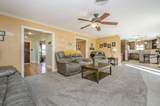 2604 Comanche Trl - Photo 8
