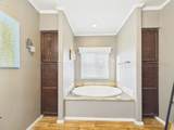 816 Maple - Photo 17
