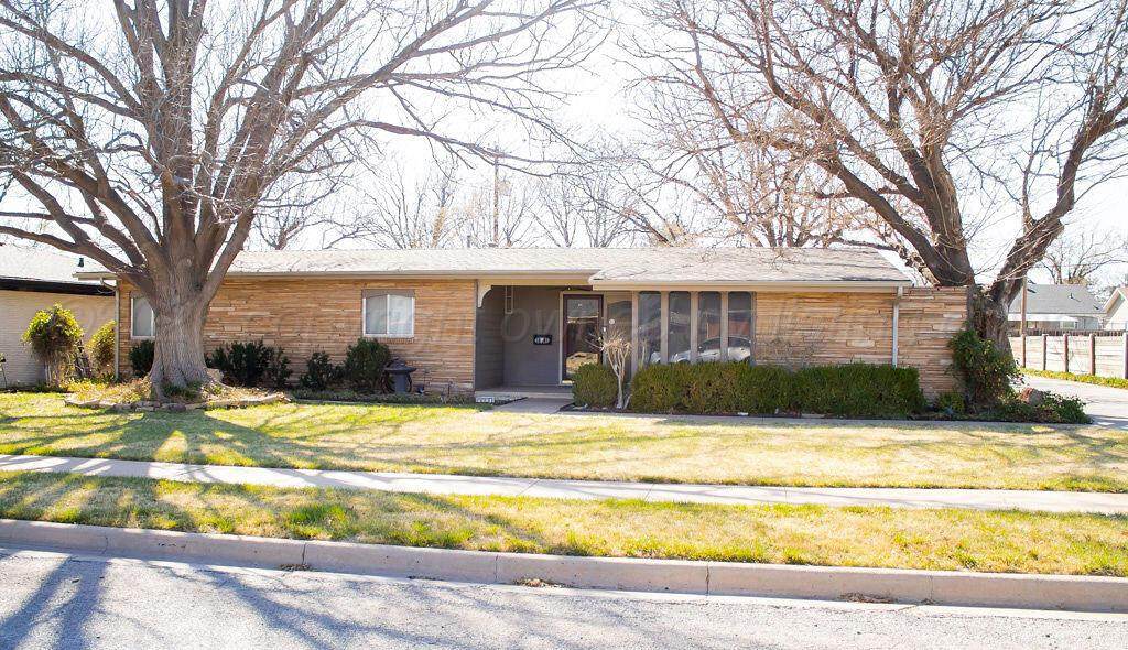 2229 Charles St - Photo 1