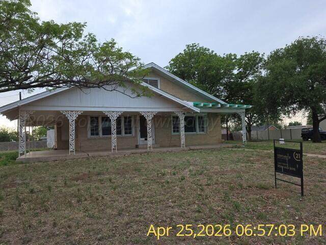 1311 Floydada St - Photo 1