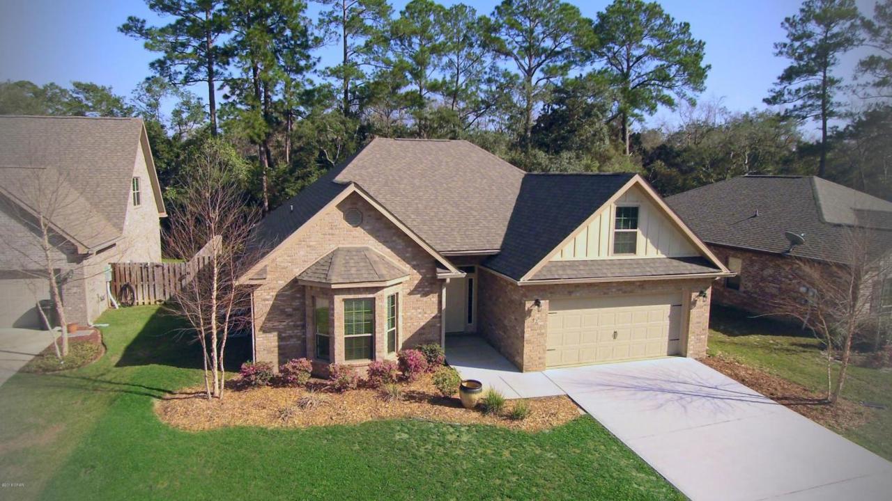 97 Big Oak - Photo 1