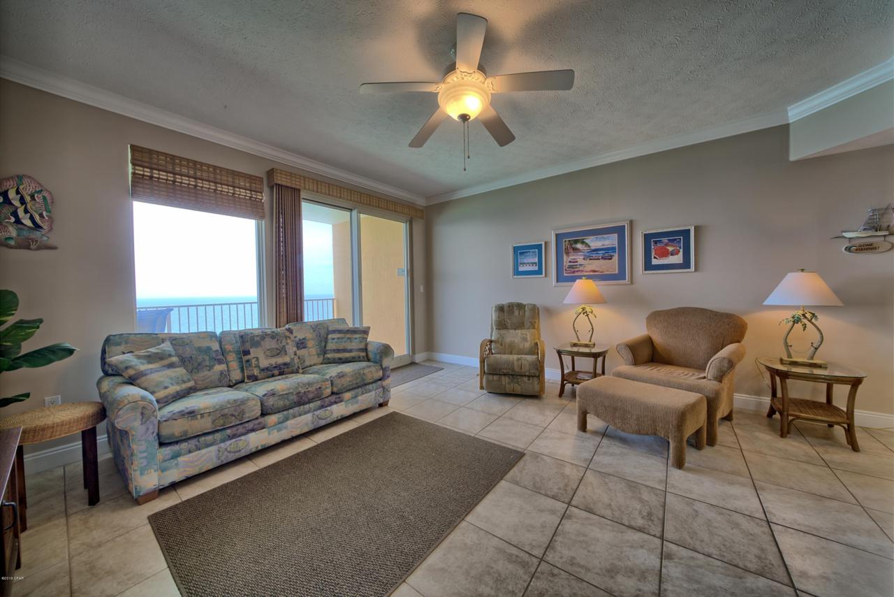 5004 Thomas Drive - Photo 1