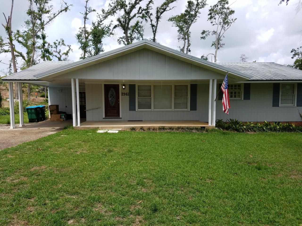 2961 Dogwood Street - Photo 1