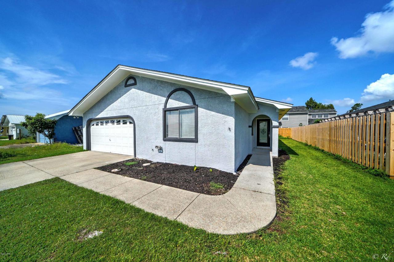 721 Michael Drive - Photo 1