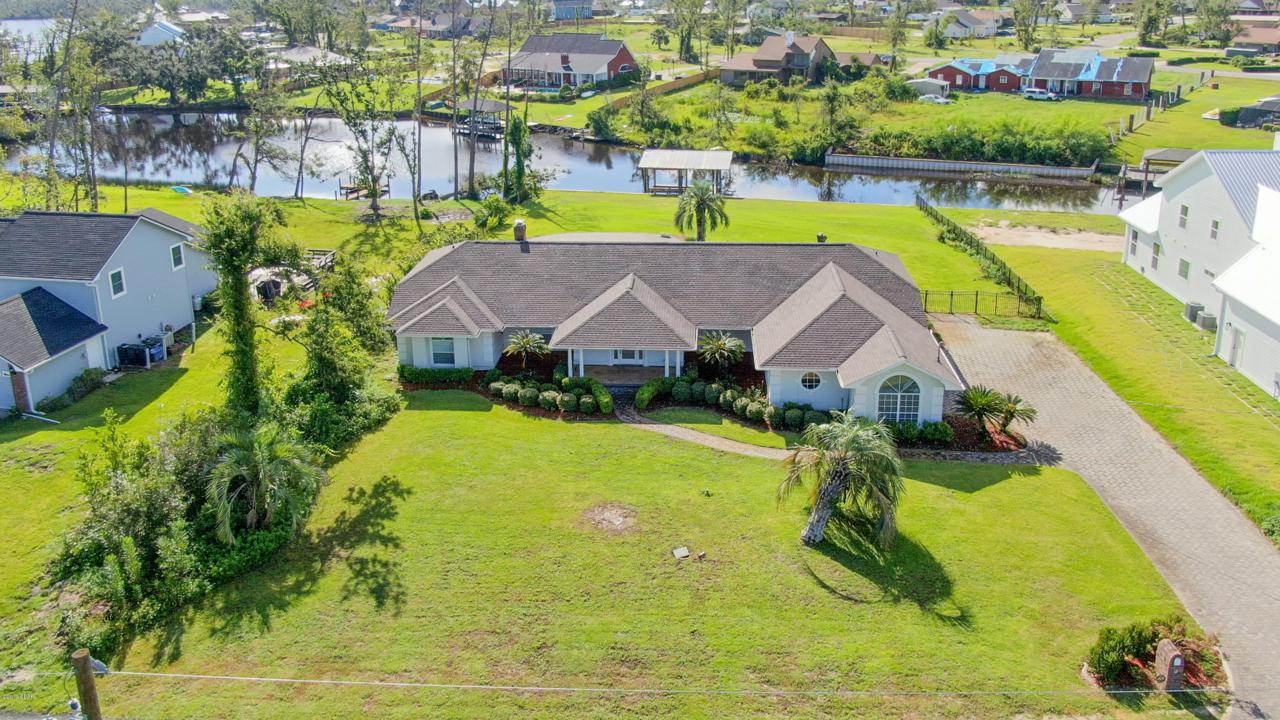 1413 Bay Drive - Photo 1