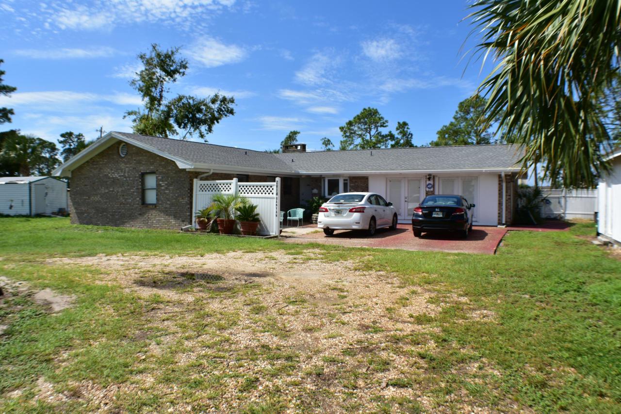 2814 Banyan Street - Photo 1