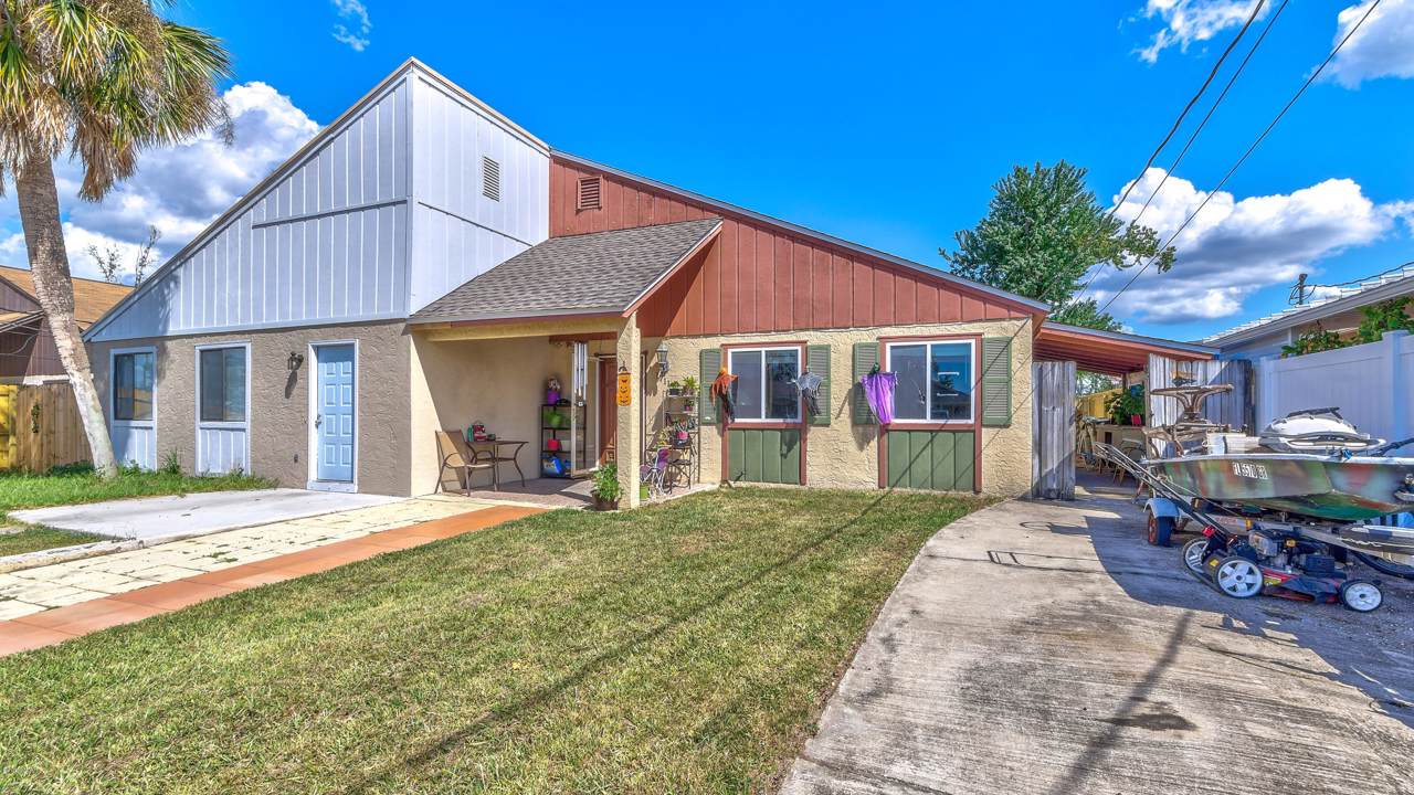 1711 Illinois Avenue - Photo 1