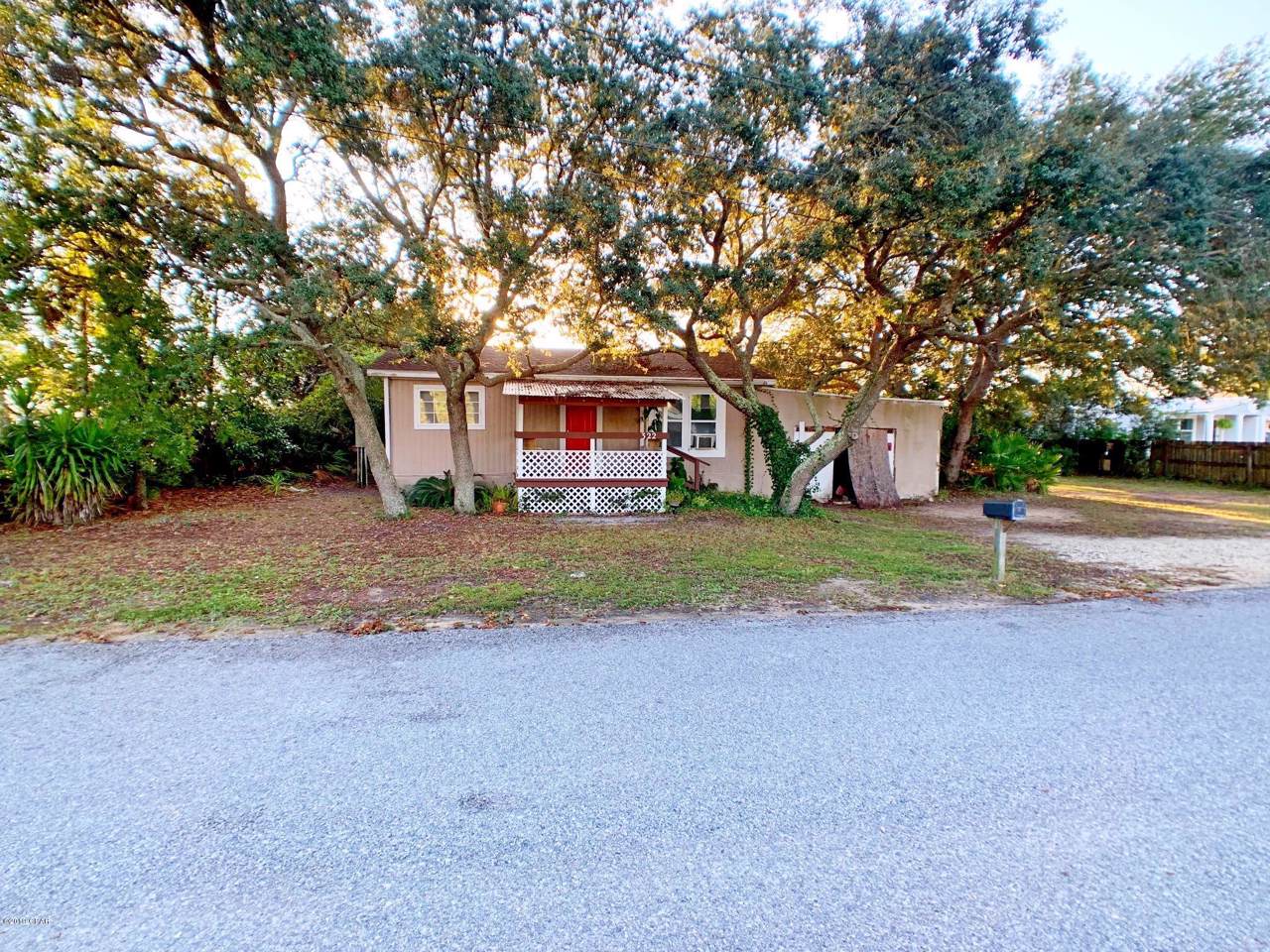 320, 322 Magnolia Drive - Photo 1