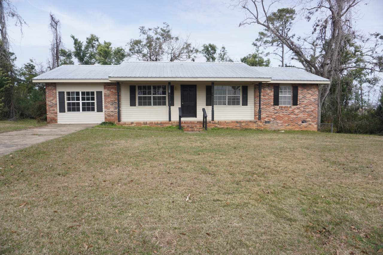 4488 Broad Street - Photo 1