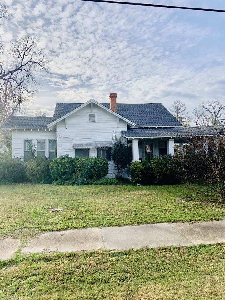 16558 Pear Street - Photo 1