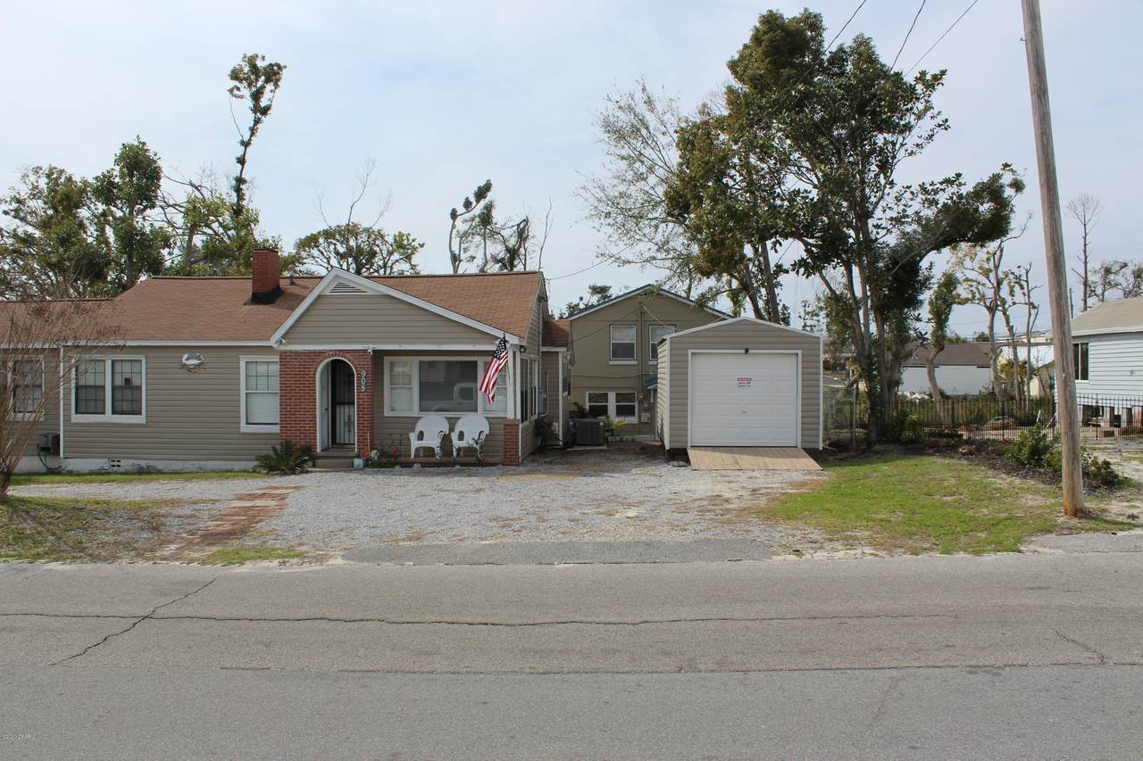 905 Mckenzie Avenue - Photo 1