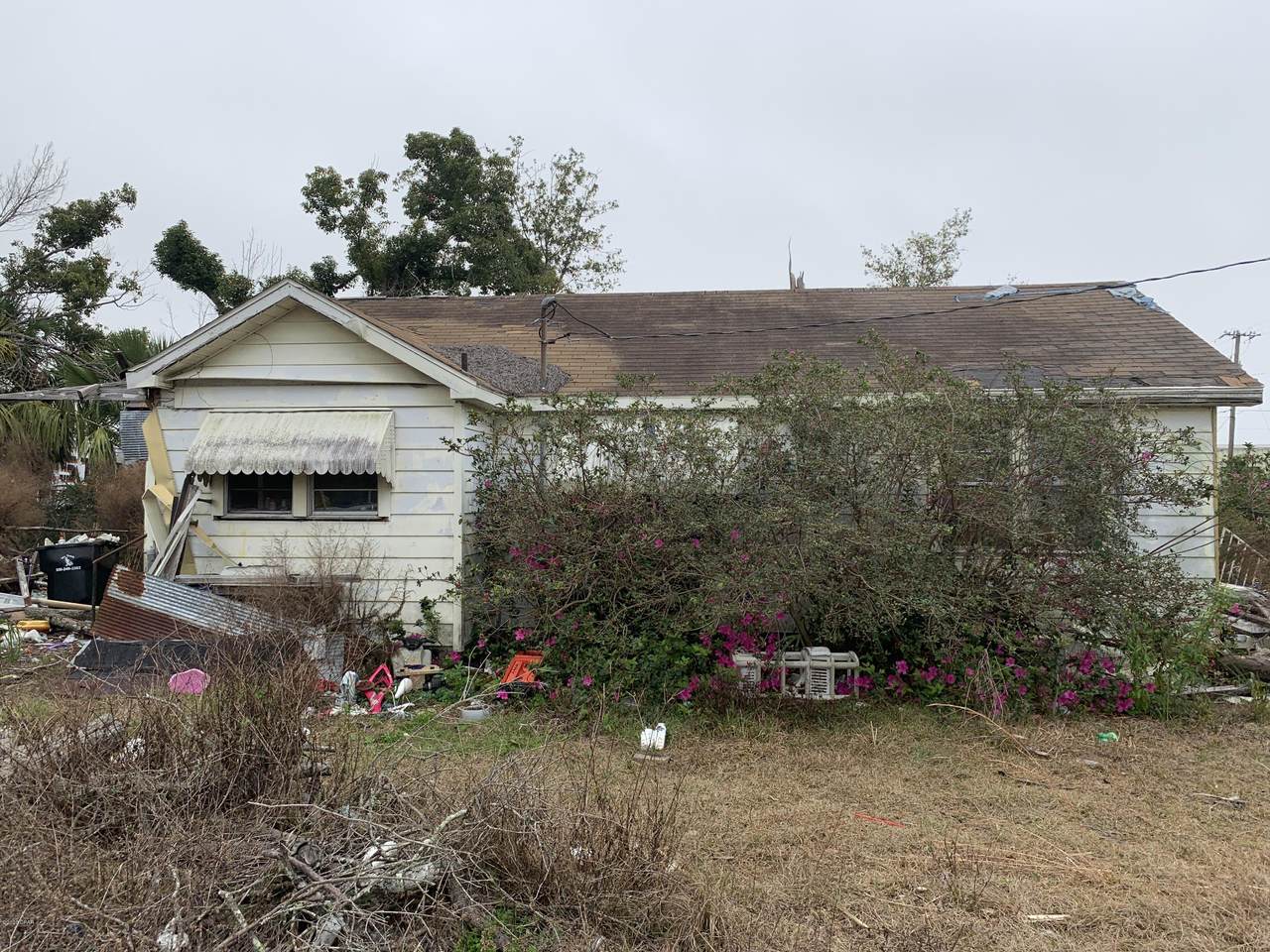 2913 5th Street - Photo 1