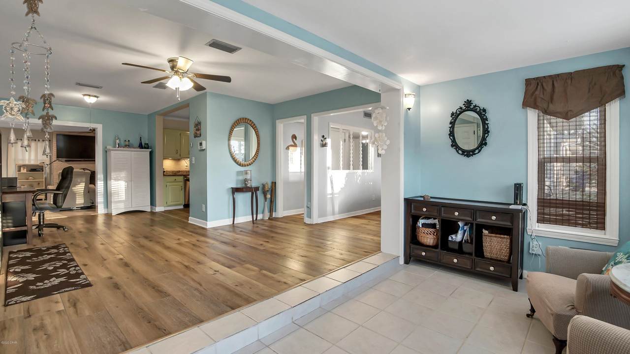 530 Bonita Avenue - Photo 1
