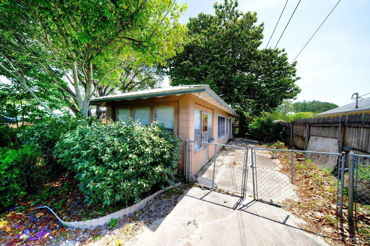408 Le Grand Drive - Photo 1 408 Le Grand Drive - Photo 1