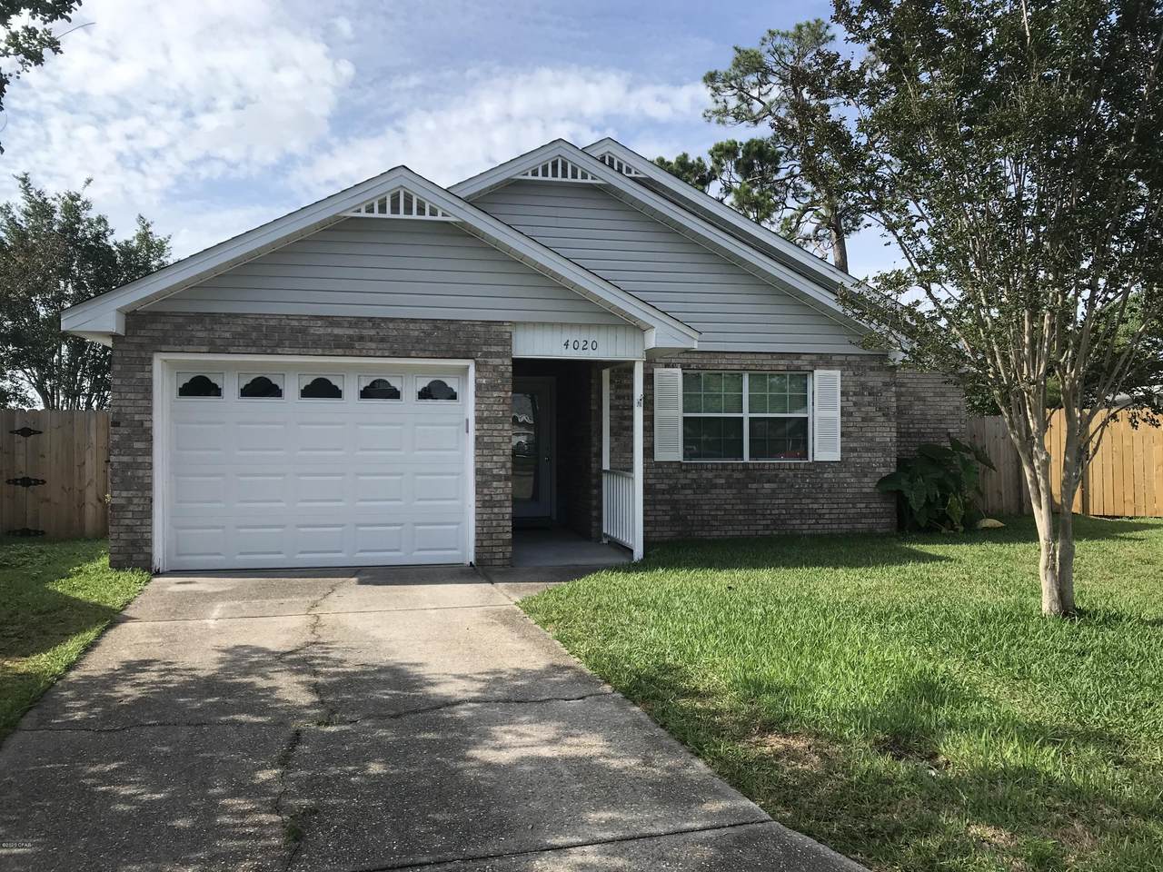 4020 Woodridge Road - Photo 1