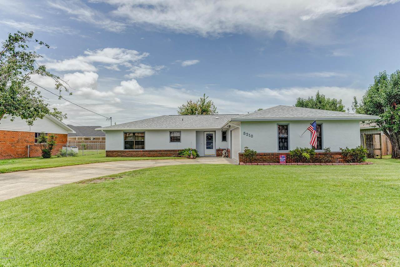 5210 Lakewood Drive - Photo 1
