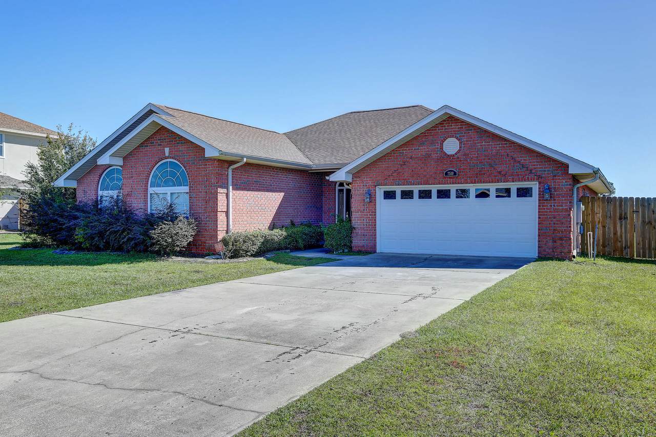 7510 Nautical Court - Photo 1