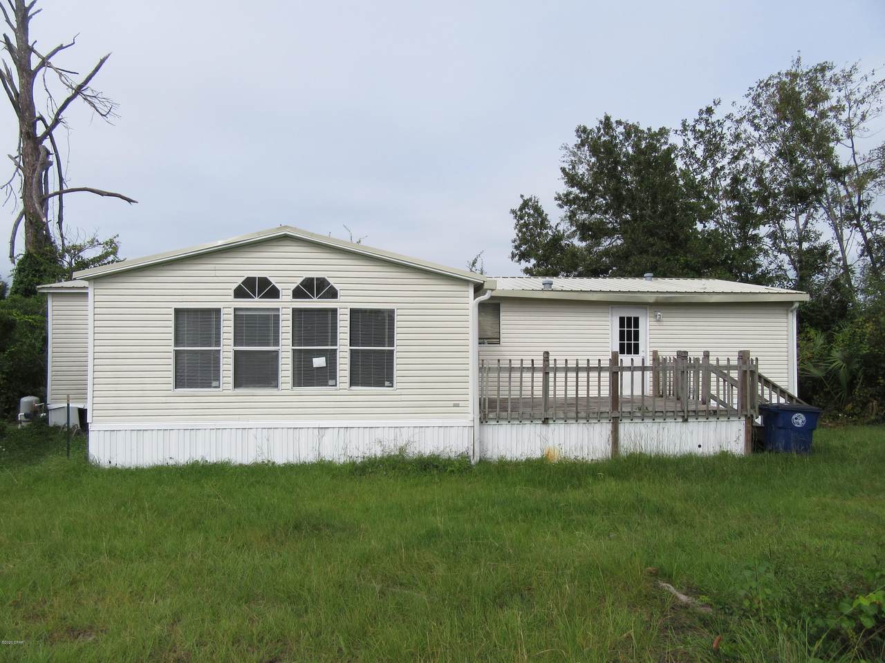 2005 29th Street - Photo 1