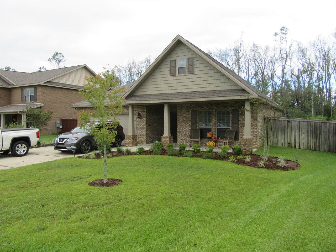 5016 Pretty Way - Photo 1