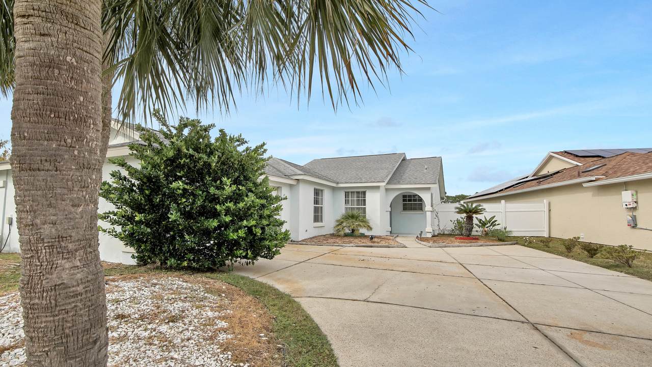 270 Glades Trail - Photo 1