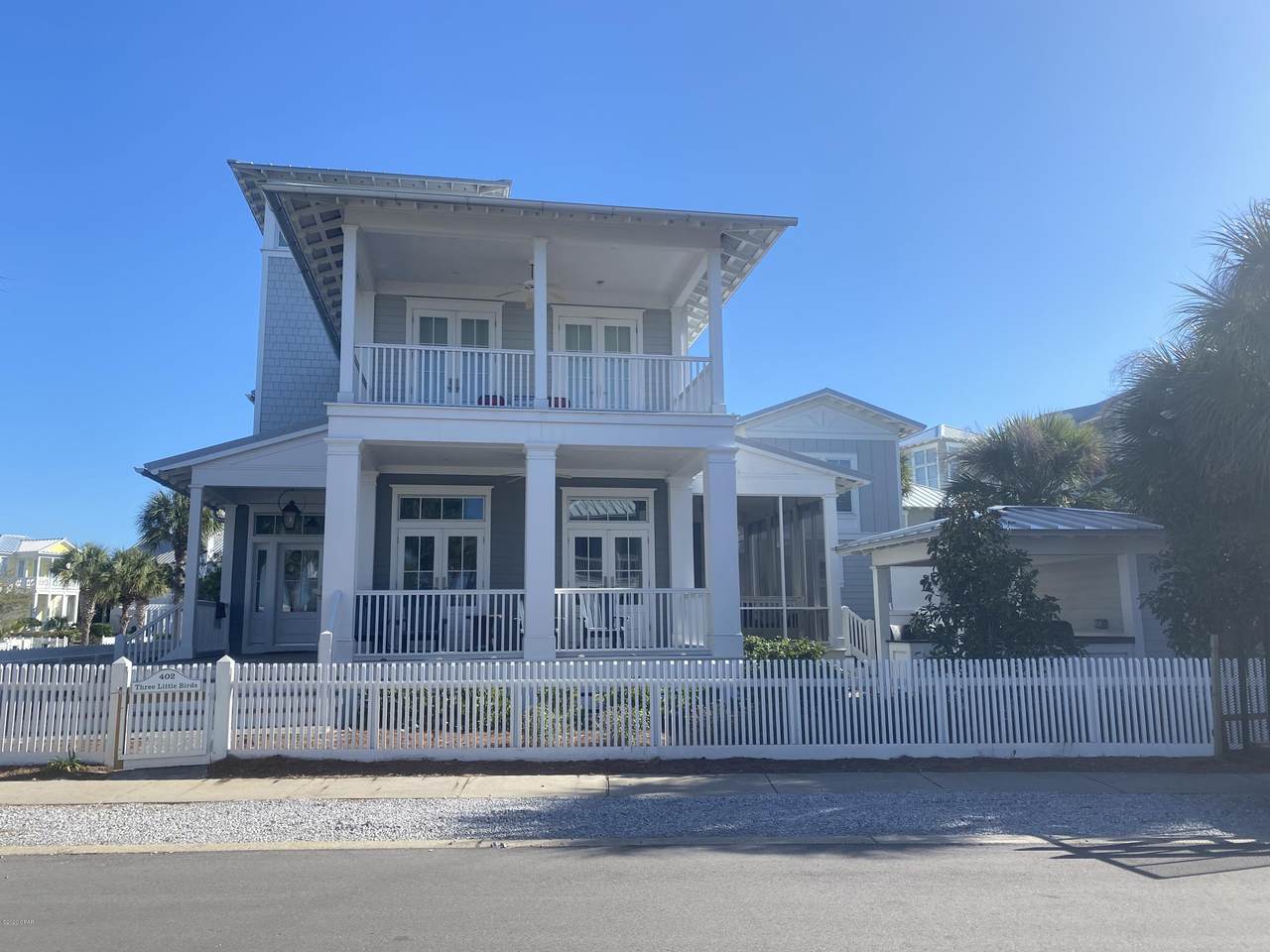 402 Lakefront Drive - Photo 1