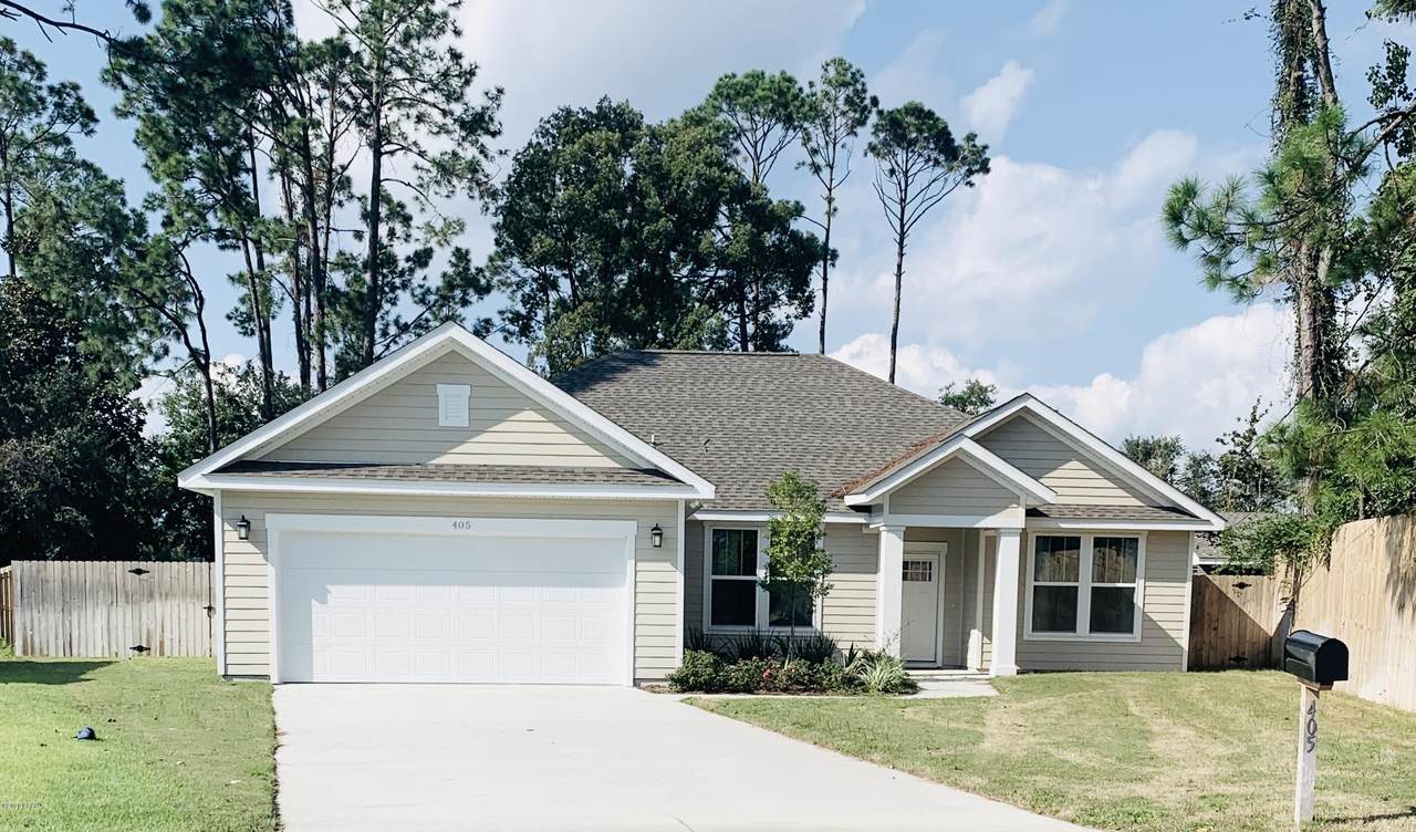 405 Greenwood Court - Photo 1