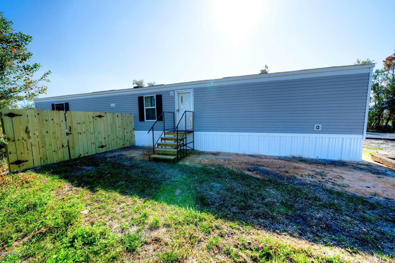 927 Katherine Avenue - Photo 1