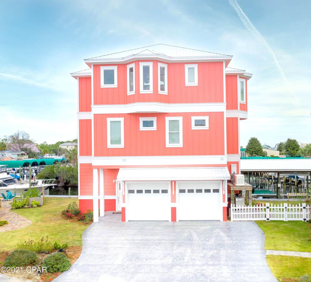 1013 Lighthouse Lagoon Court - Photo 1