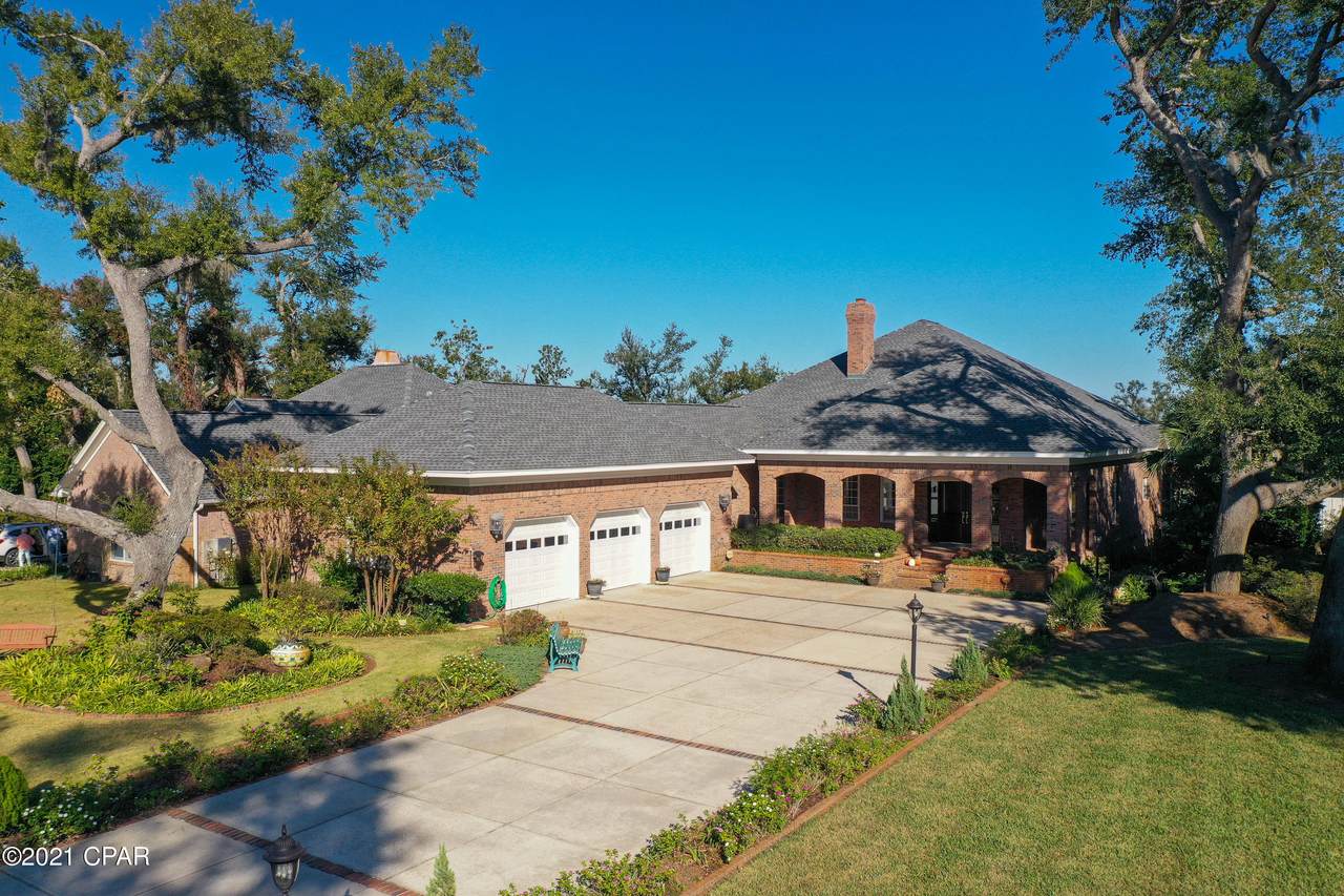 320 Bonita - Photo 1