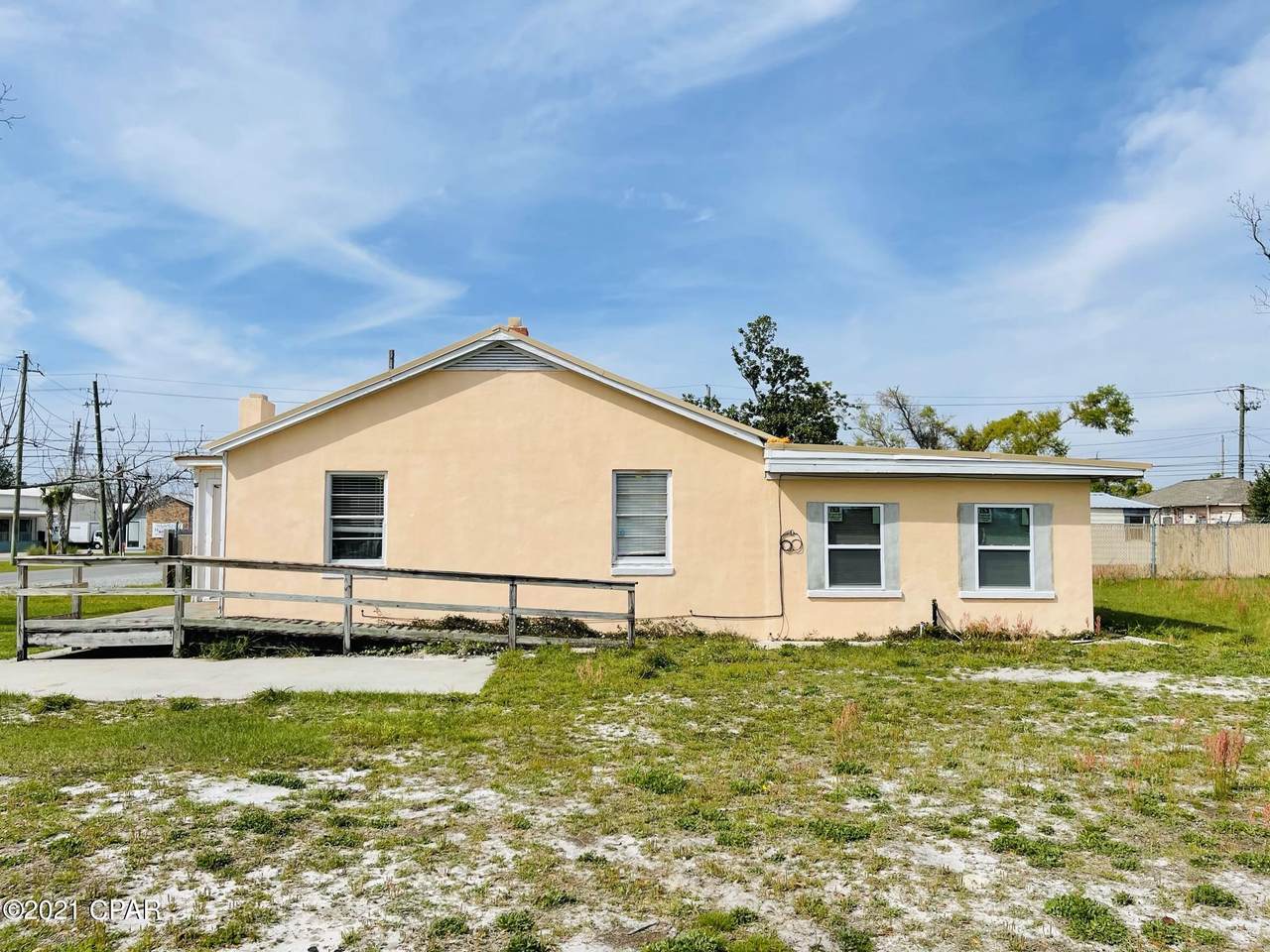 1032 Mulberry Avenue - Photo 1