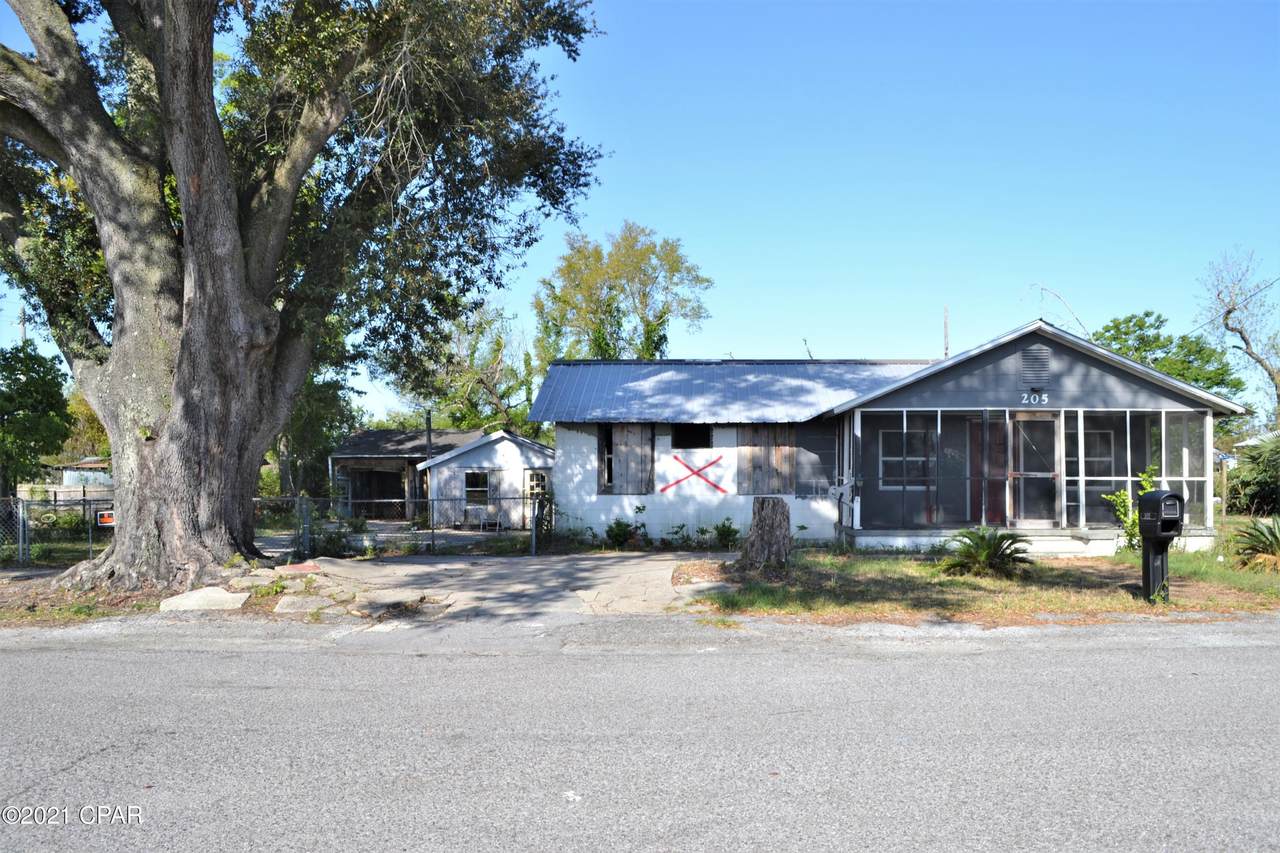 205 Central Avenue - Photo 1