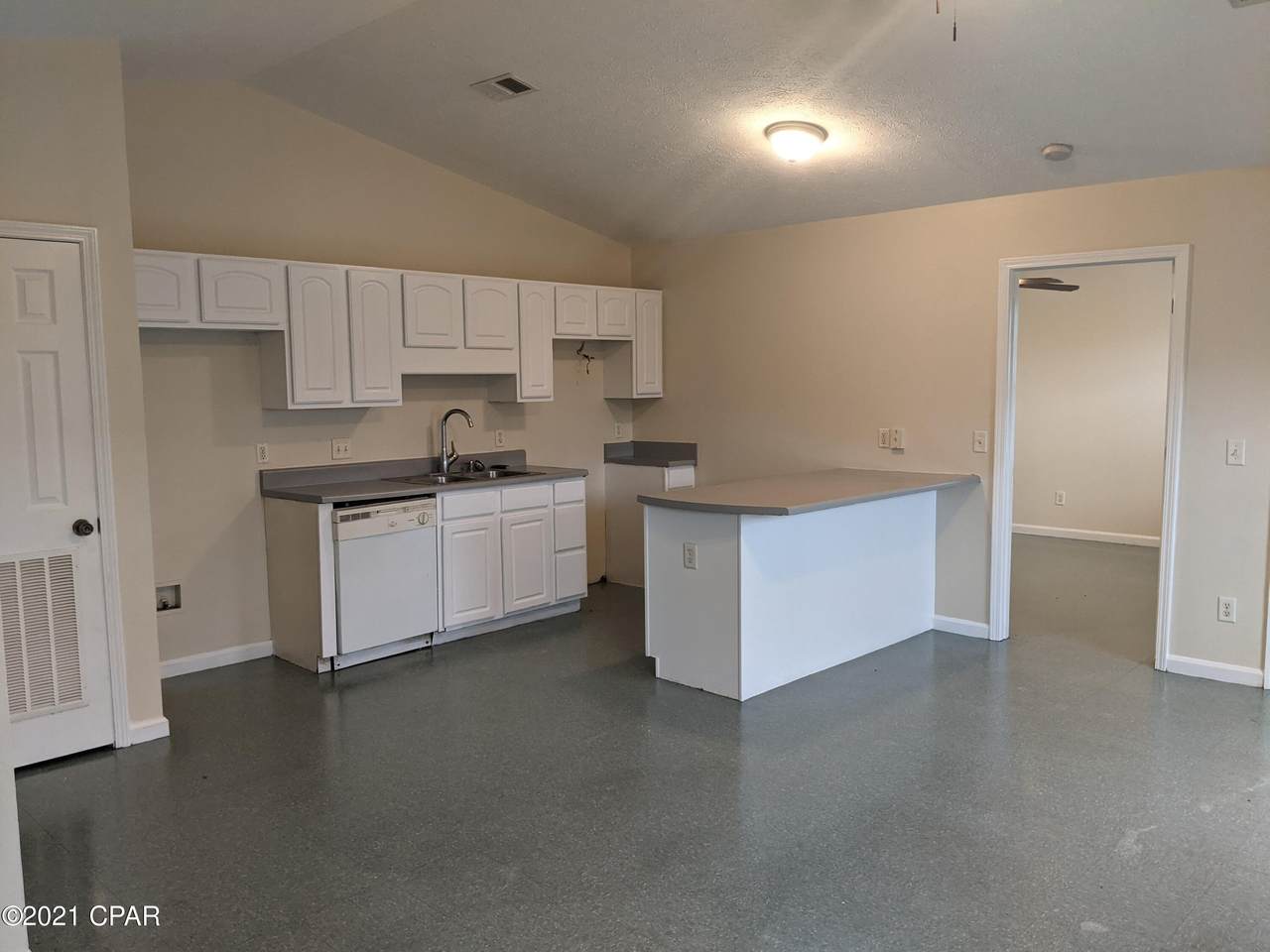7416/7418 Beach Drive - Photo 1