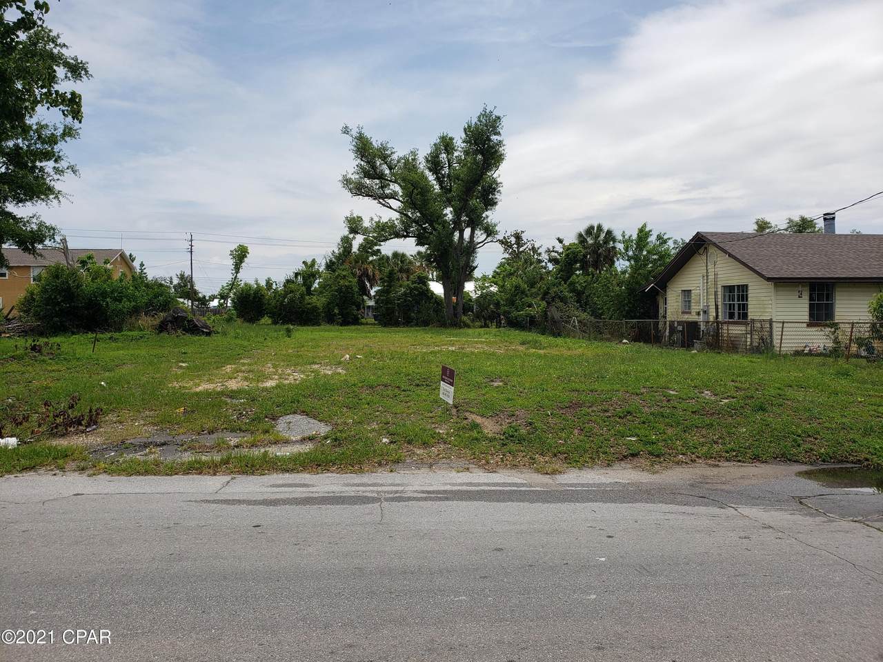 1026 Mulberry Avenue - Photo 1
