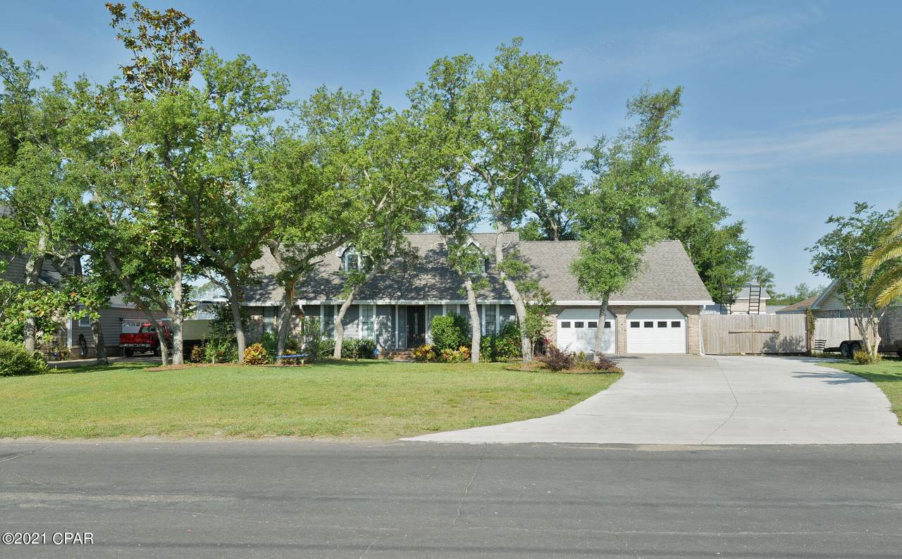 3307 Kings Rd - Photo 1