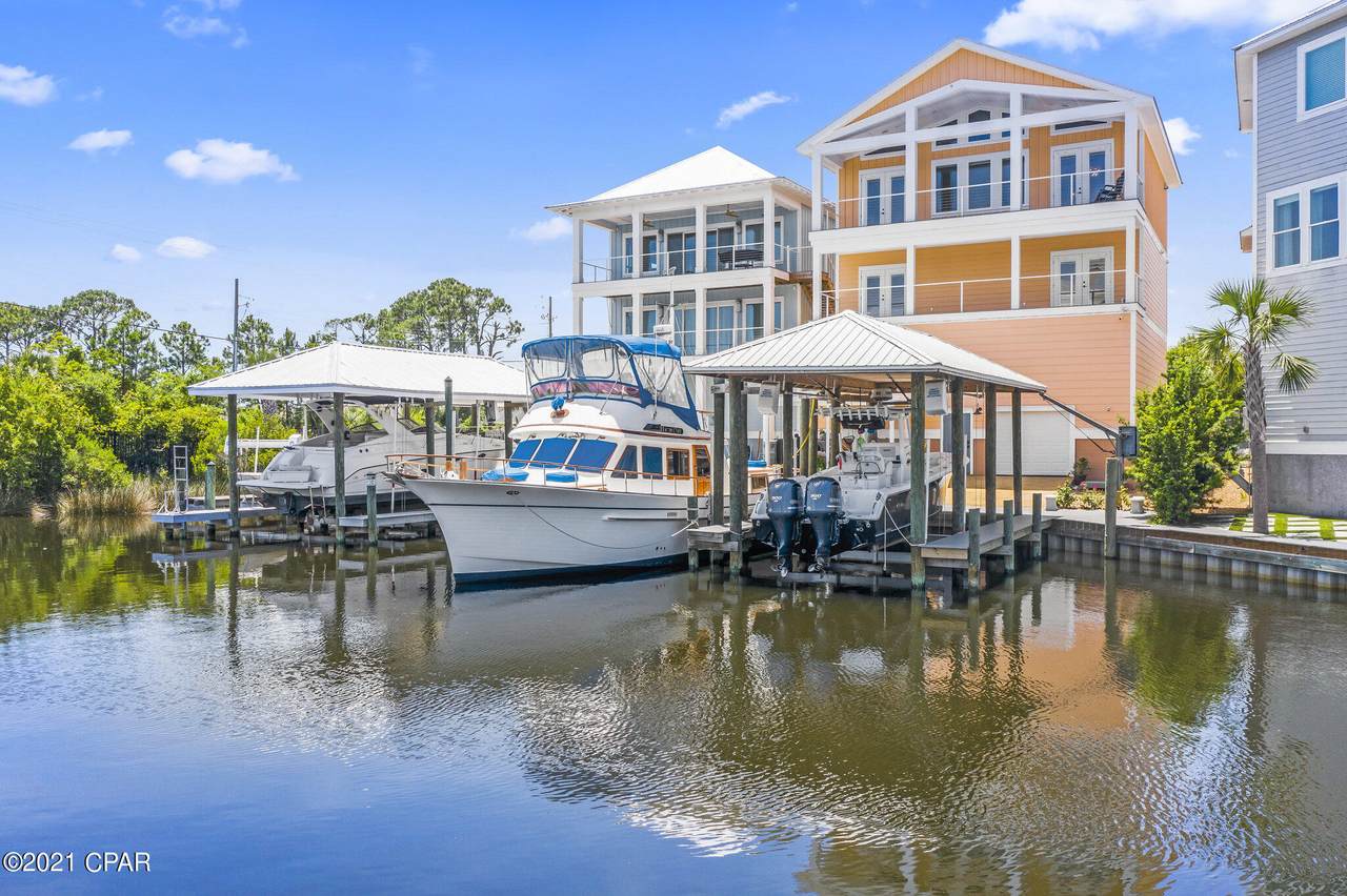 1033 Lighthouse Lagoon Court - Photo 1