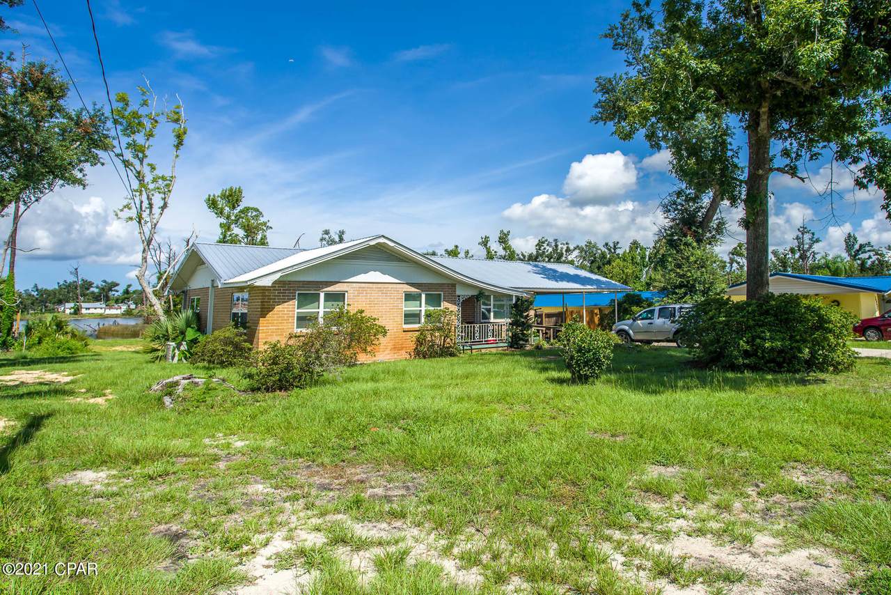 5129 Stratford Avenue - Photo 1