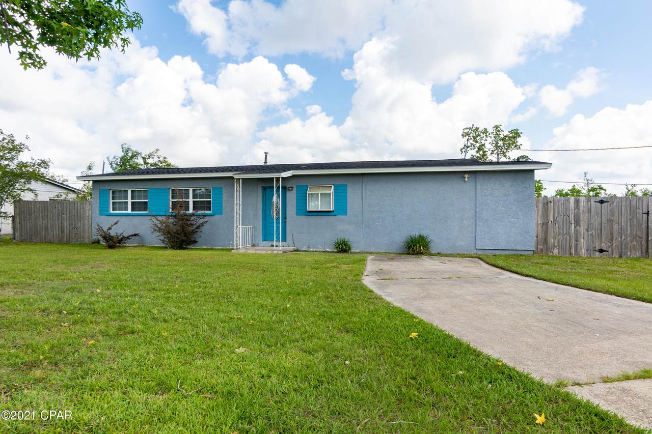 6021 Wallace Road - Photo 1