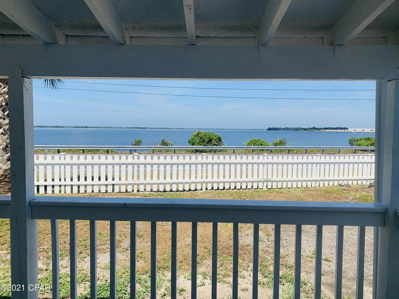 101 Morris Drive - Photo 1