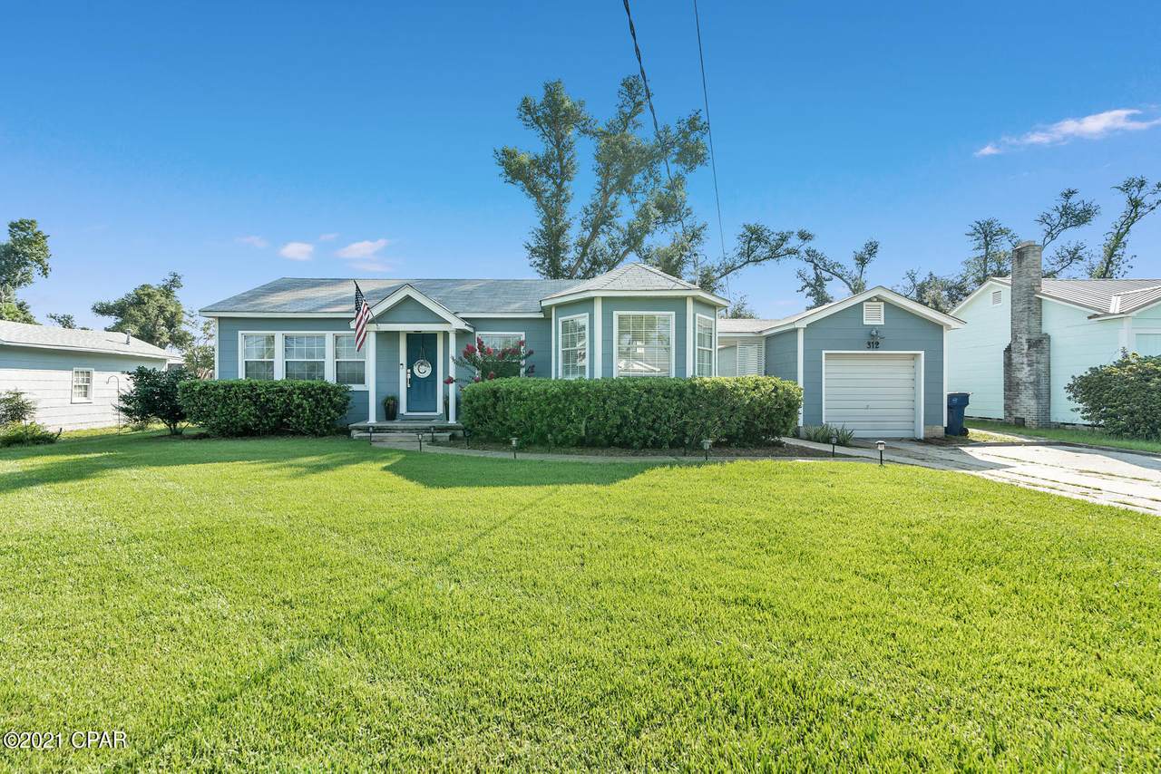 312 Macarthur Avenue - Photo 1