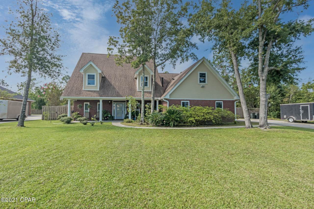 205 Judy Circle - Photo 1