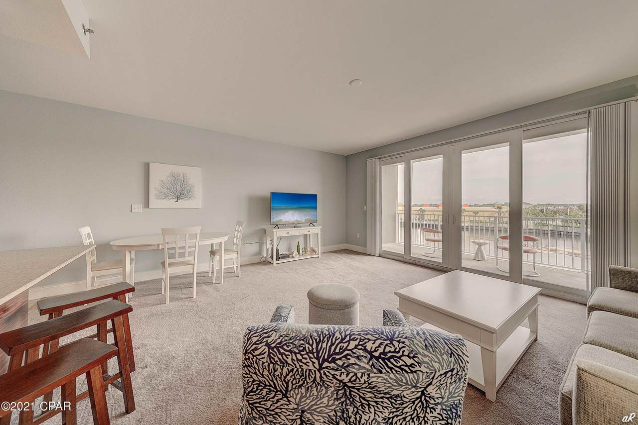 9860 Thomas Drive - Photo 1