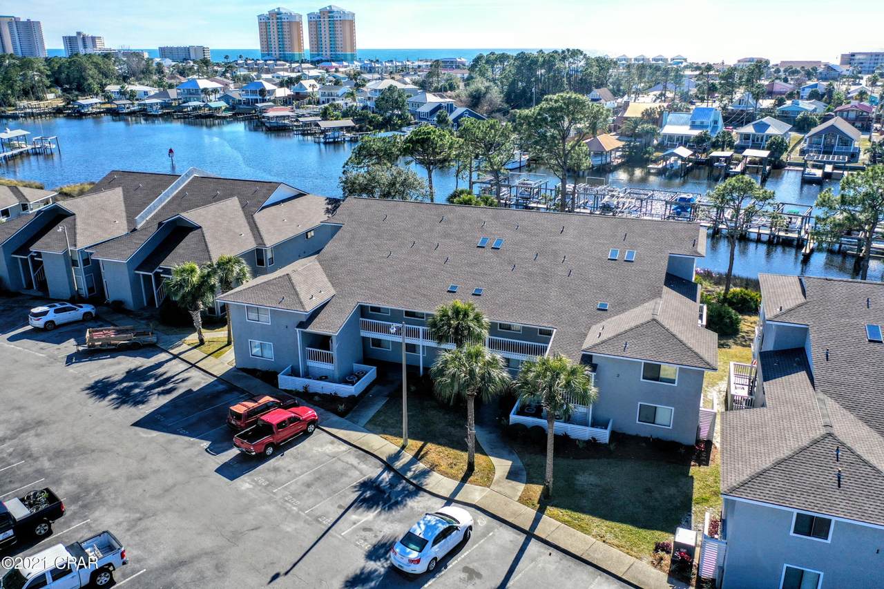 8501 Lagoon Drive - Photo 1