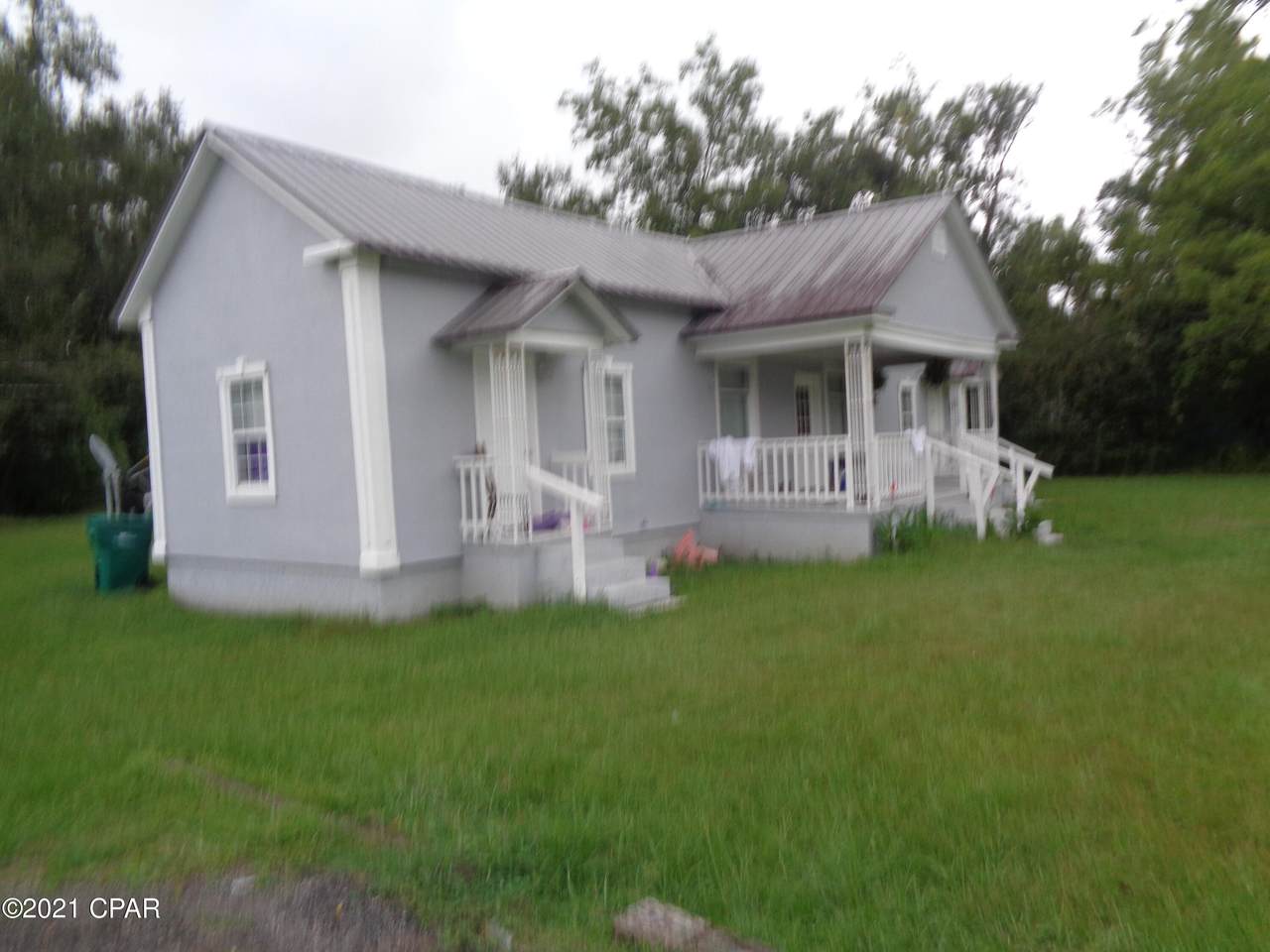 605 Bennett Drive - Photo 1