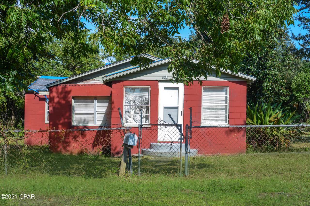 136 Central Avenue - Photo 1