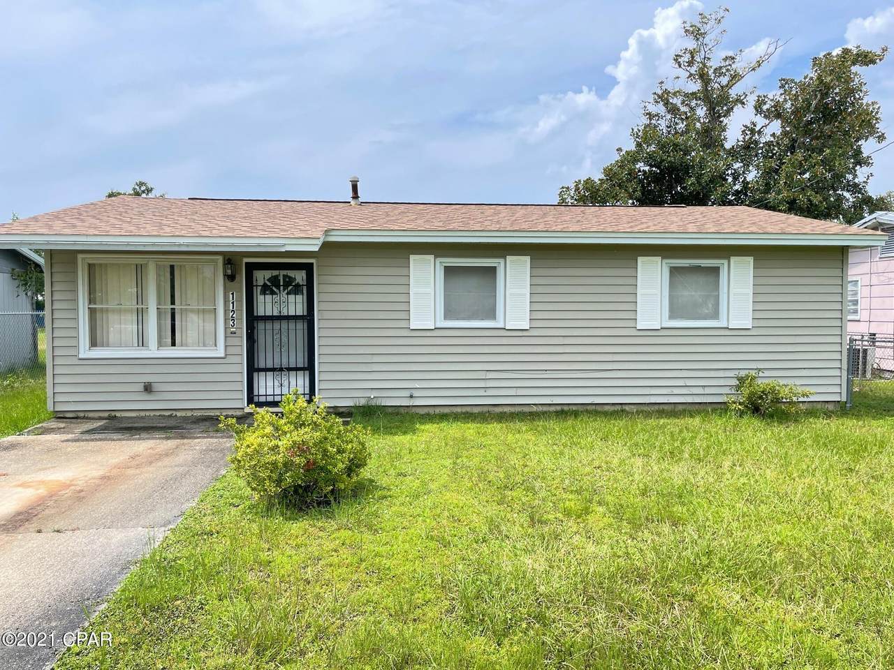 1123 Massalina Drive - Photo 1