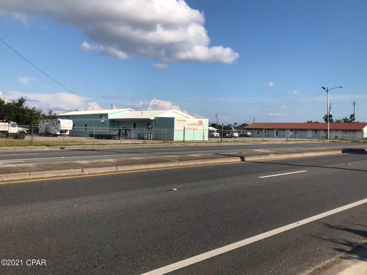 1613 Mlk Boulevard - Photo 1