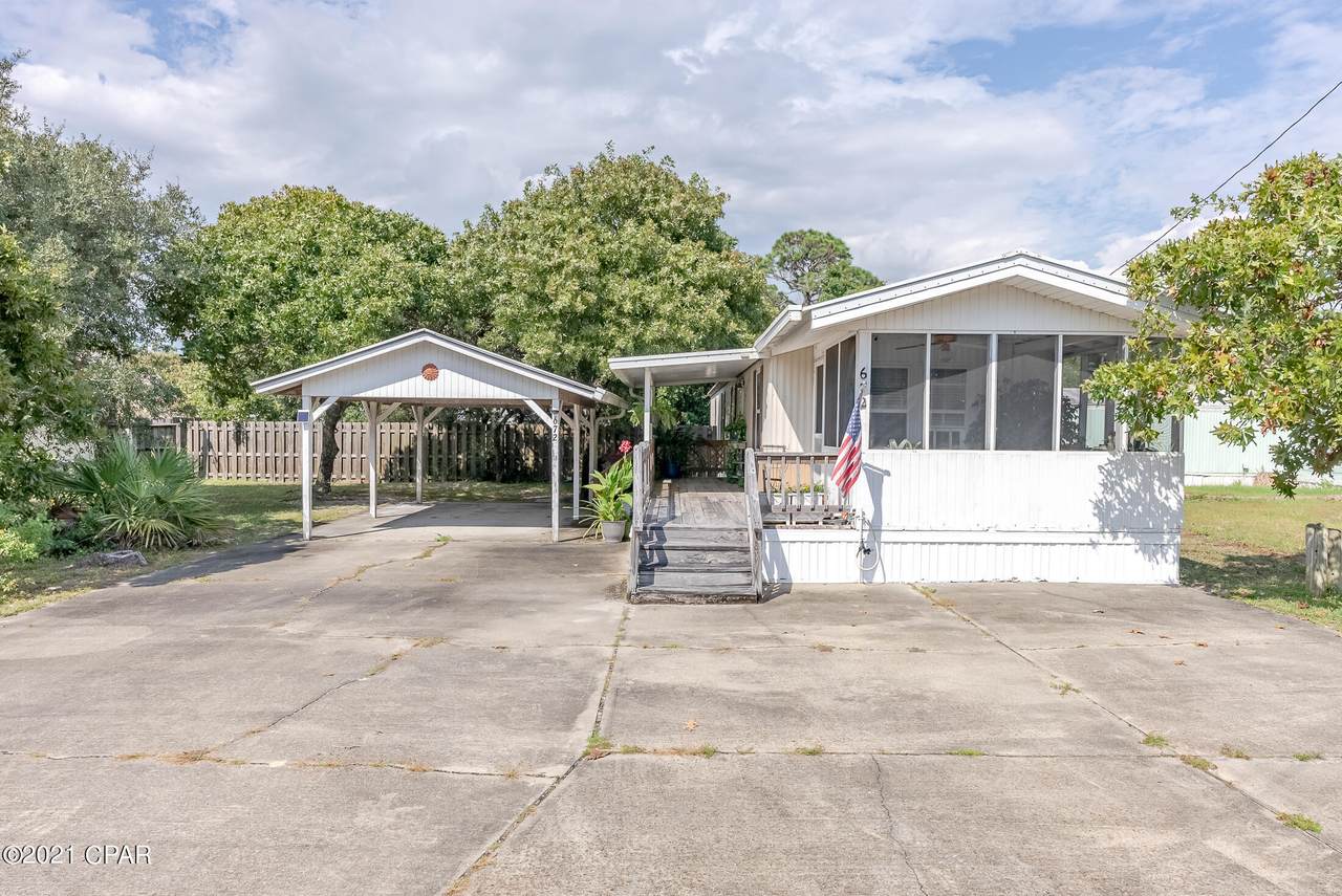672 Malaga Place - Photo 1
